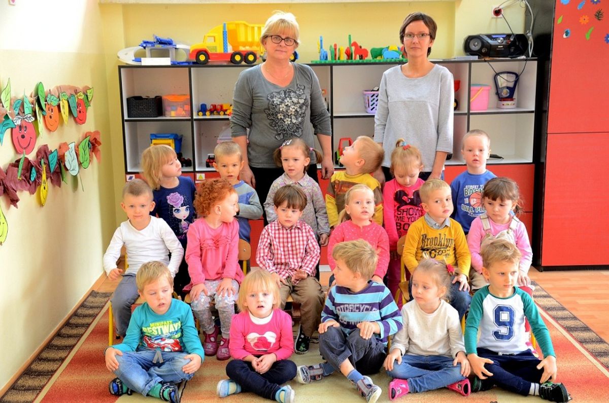 Grupa I (3-latki) Wychowawcy: Anna Gościniak, Mariola Górka
1. Antoniak Liliana      
2. Cichomska Nadia 
3. Cudzich Miłosz 
4. Domowicz Mikołaj
5. Duczmański Konrad
6. Jędrusiak Michalina  
7. Jurkiewicz Alan
8. Kamiński Krzysztof 
9. Karbowa Julia
10. Kończak Nadia 
11. Kos Jakub
12. Kuder Wojciech  
13. Kujawińska Łucja
14. Marek Lena
15. Matusiak Weronika
16. Mintus Jan
17. Rykowska Gabriela
18. Soszyńska Zuzanna
19. Stefaniak Lena
20. Stołowska Lena
21. Suleja Kacper
22. Suleja Kajetan 
23. Winkler Dawid 
24. Włodarczyk Marta
25. Zajbert Maja
